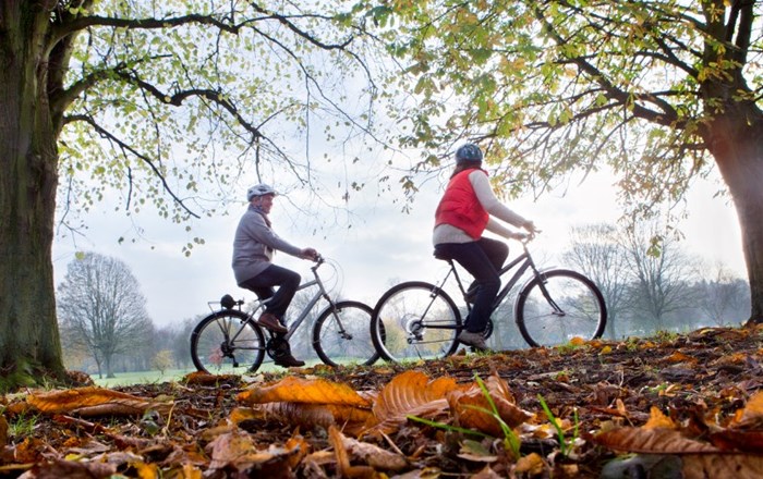 Make walking and cycling your New Year's resolution!
